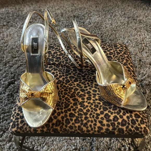 Gold metallic stiletto strappy sandals - Picture 4 of 7